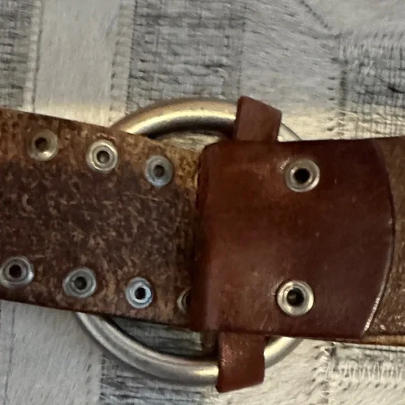 Brown Leather Ring Buckle Belt - Picture 3 of 5